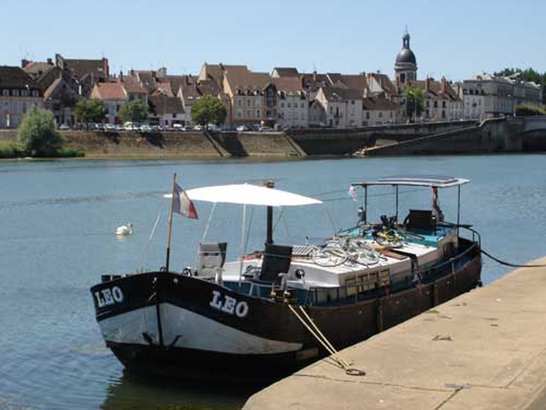LEO in Chalon-sur-Saône